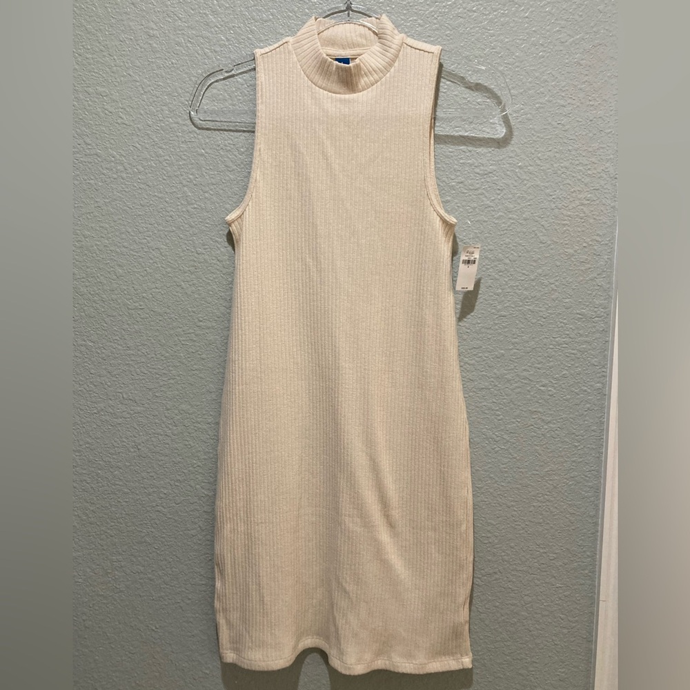 Old Navy Small knit Mock-neck, Sleeveless dress. NWT